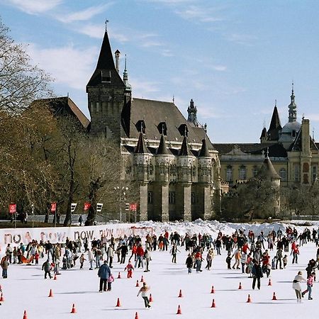 Heroes' Residence Budapeszt Zewnętrze zdjęcie